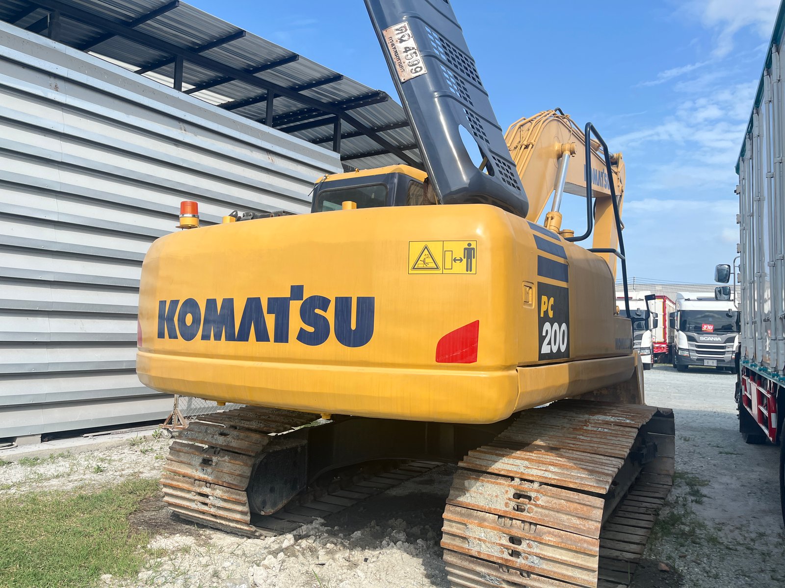 รถแบ็คโฮ KOMATSU PC200 รุ่น 7 ปี 48 (4599) รถแบ็คโฮ KOMATSU PC200 รุ่น 7 ปี 48 (4599)