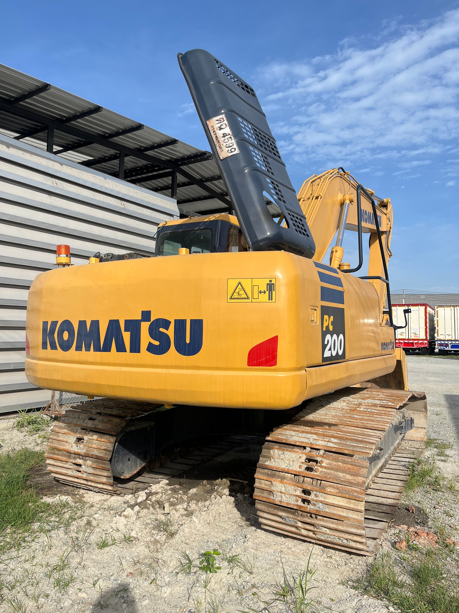 รถแบ็คโฮ KOMATSU PC200 รุ่น 7 ปี 2548 (4599) รถแบ็คโฮ KOMATSU PC200 รุ่น 7 ปี 2548 (4599)