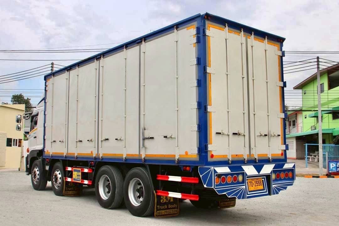 สิบสองล้อตู้สิบบาน HINO GY2P 380แรง ปี 65 (2556) สิบสองล้อตู้สิบบาน HINO GY2P 380แรง ปี 65 (2556)