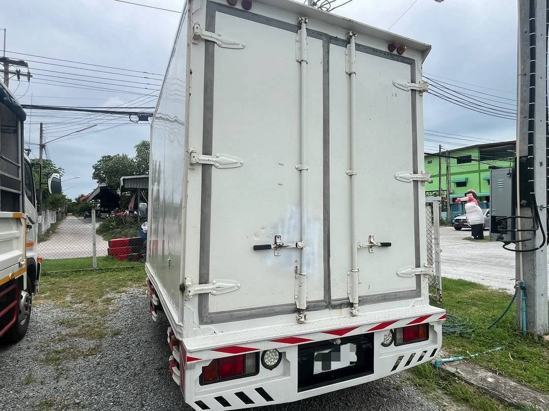 สี่ล้อตู้จัมโบ้ HINO XZU 136แรง ปี 63 ไมล์ (3262)