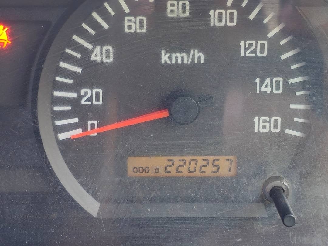 สิบล้อตู้สิบบาน ISUZU FVM 240แรง ปี 2556 (4822) สิบล้อตู้สิบบาน ISUZU FVM 240แรง ปี 2556 (4822)