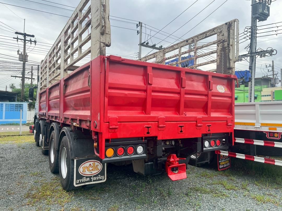 สิบสองล้อคอก VOLVO FM 440แรง ปี 56 (2890) สิบสองล้อคอก VOLVO FM 440แรง ปี 56 (2890)