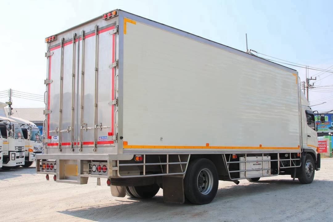 หกล้อตู้เย็น HINO FG8J 240แรง ปี 65 (4212)