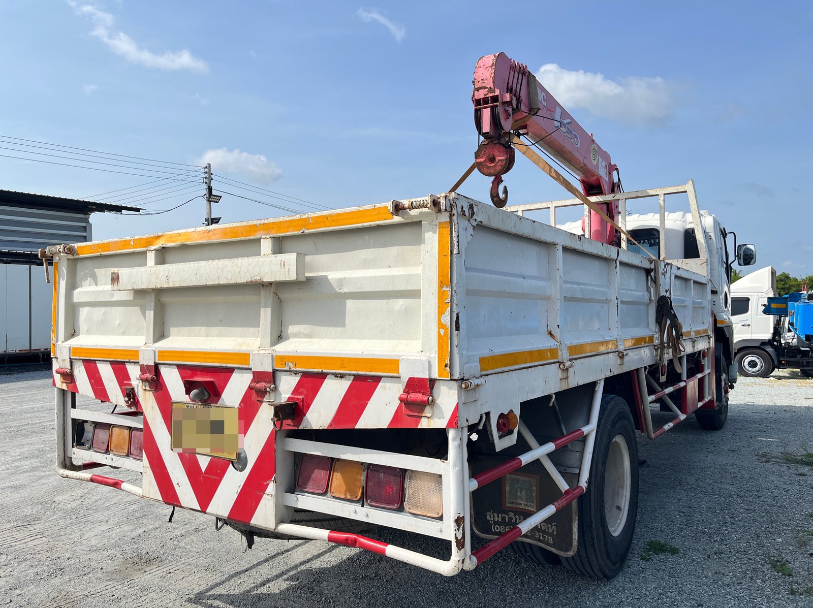 หกล้อเครน ISUZU FTR 240แรง ปี 2557 (0947) หกล้อเครน ISUZU FTR 240แรง ปี 2557 (0947)