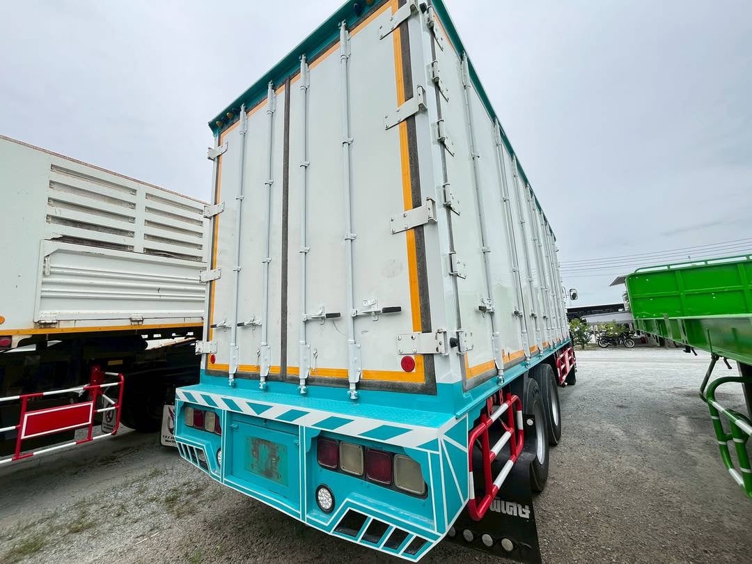 สิบล้อตู้สิบบาน ISUZU FVM 300แรง ปี 62 (0634) สิบล้อตู้สิบบาน ISUZU FVM 300แรง ปี 62 (0634)