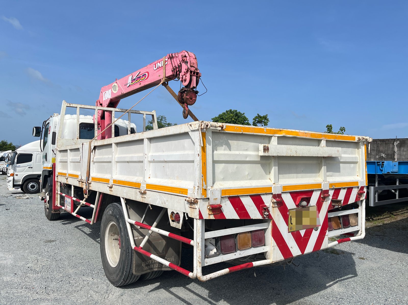 หกล้อเครน ISUZU FTR 240แรง ปี 2557 (0947) หกล้อเครน ISUZU FTR 240แรง ปี 2557 (0947)