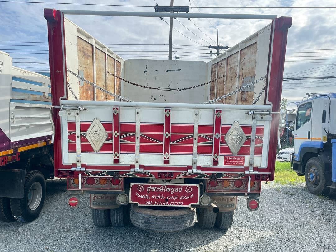 หกล้อดั้มพ์เกษตร ISUZU FRR 210แรง ปี 65 (7715)