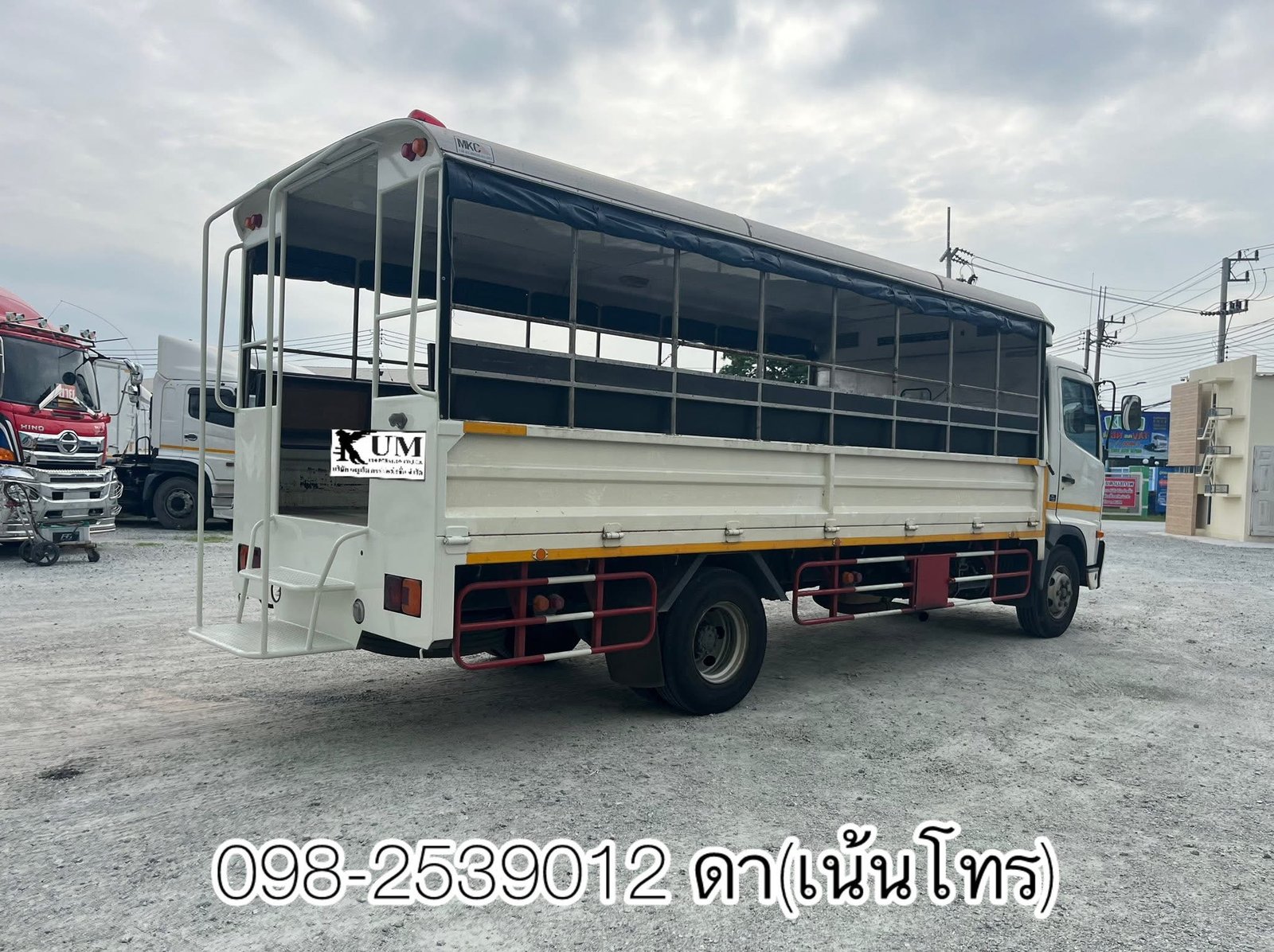 หกล้อโดยสาร HINO FC9J 175 แรง ปี 2563(3133)