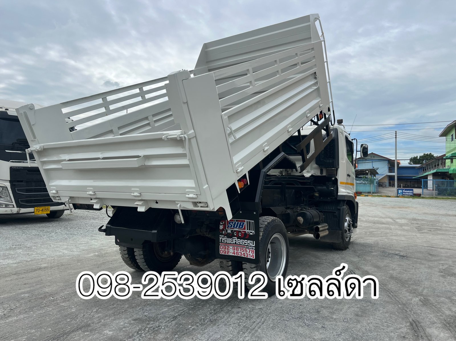 หกล้อดั้มพ์ HINO FG8J 240 แรง ปี 2566(5856)