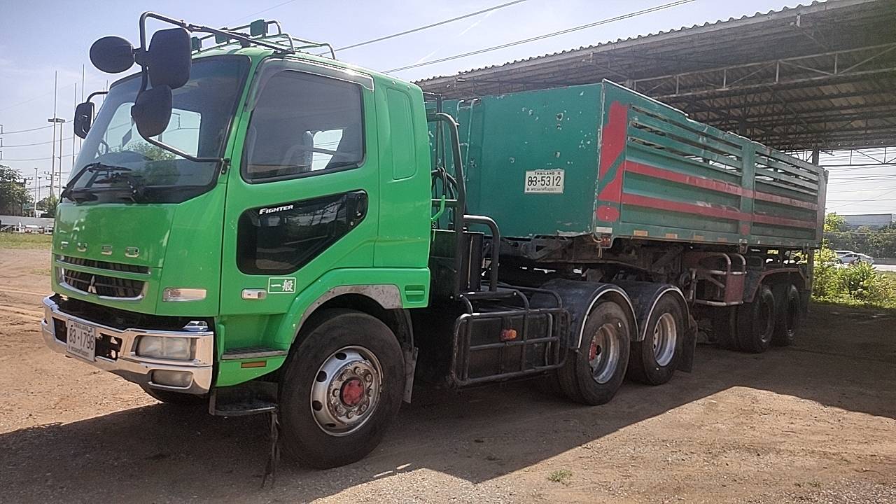 FUSO หัวลากสิบล้อ มิสซู ฟูโซ 260 แรง ปี 51 ปั้มสาย
หัวพร้อม หาง เซมิ ดั้มพ์ ส.ซุยชัย ยาว 8 เมตร