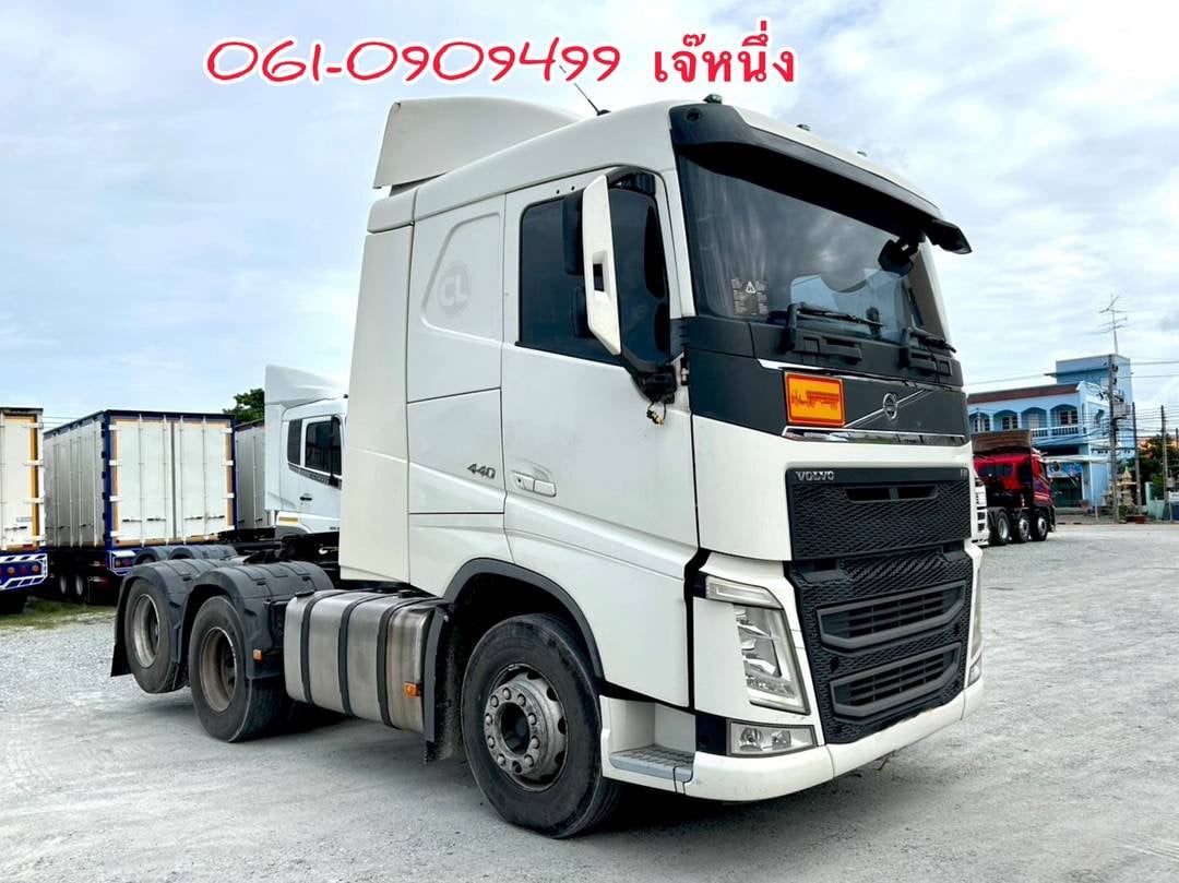 สิบล้อหัวลาก Volvo FH 440 แรงม้า ปี 2561 (4395)