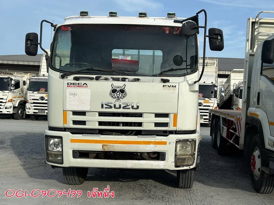 สิบล้อพื้นเรียบ Isuzu Fvm 240 แรงม้า ปี 2555 (5844) สิบล้อพื้นเรียบ Isuzu Fvm 240 แรงม้า ปี 2555 (5844)