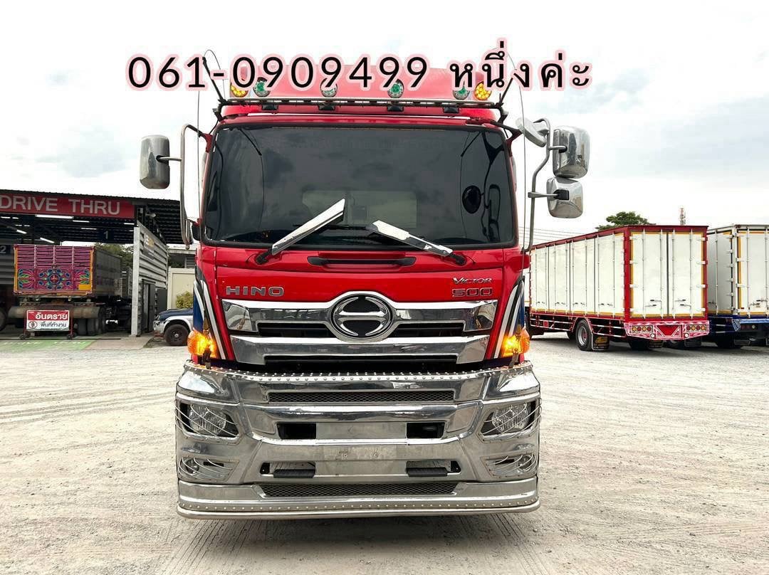 สิบสองล้อหัวลาก Hino Victor 344 แรงม้า ปี 2566 (1246) สิบสองล้อหัวลาก Hino Victor 344 แรงม้า ปี 2566 (1246)
