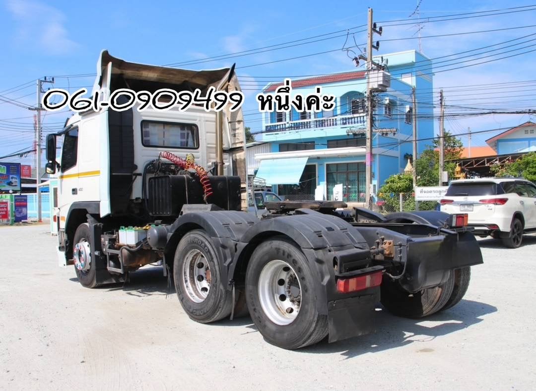 สิบล้อหัวลาก Volvo 400 แรงม้า ปี 2553 (9325) สิบล้อหัวลาก Volvo 400 แรงม้า ปี 2553 (9325)