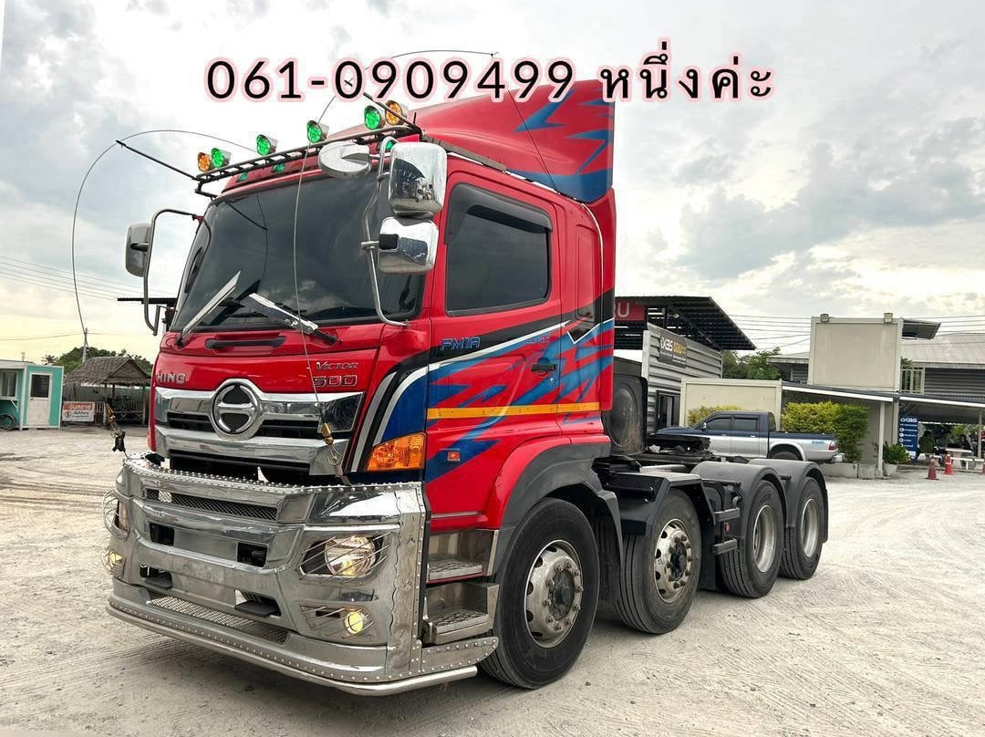 สิบสองล้อหัวลาก Hino Victor 344 แรงม้า ปี 2566 (1246) สิบสองล้อหัวลาก Hino Victor 344 แรงม้า ปี 2566 (1246)
