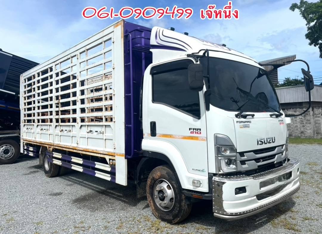 หกล้อคอก Isuzu Frr 210 แรงม้า ปี 2565 (1694)