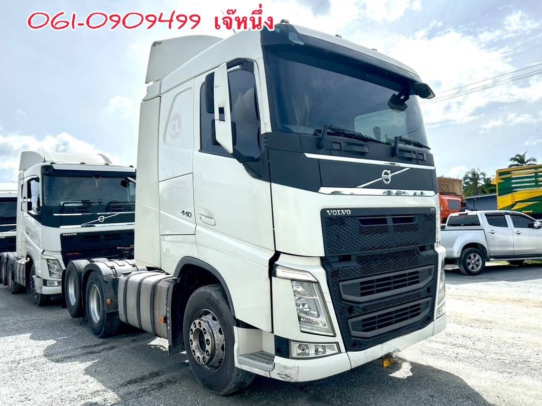 Volvo FH 440 แรงม้า เพลาเดียว | ยกล้อ ปี 61 (4397) Volvo FH 440 แรงม้า เพลาเดียว | ยกล้อ ปี 61 (4397)