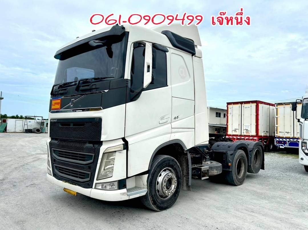 สิบล้อหัวลาก Volvo FH 440 แรงม้า ปี 2561 (4395)
