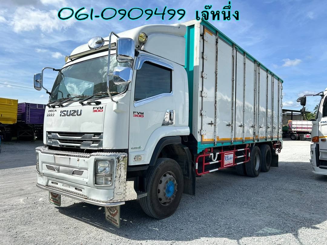 สิบล้อตู้สิบบาน Isuzu Fvm
300 แรงม้า ปี 2562 (0634) สิบล้อตู้สิบบาน Isuzu Fvm
300 แรงม้า ปี 2562 (0634)