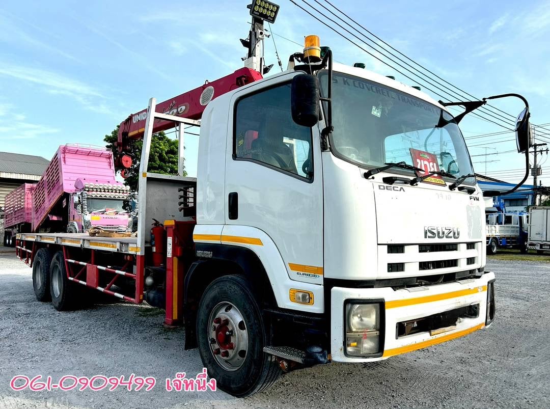 สิบล้อพื้นเรียบเพลาเดียว+ติดเครน Isuzu Fvm 240 แรง ปี 56 (7224)