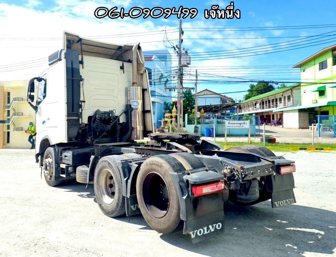 สิบล้อหัวลาก Volvo FH 440 แรงม้า ปี 2561 (4397) สิบล้อหัวลาก Volvo FH 440 แรงม้า ปี 2561 (4397)