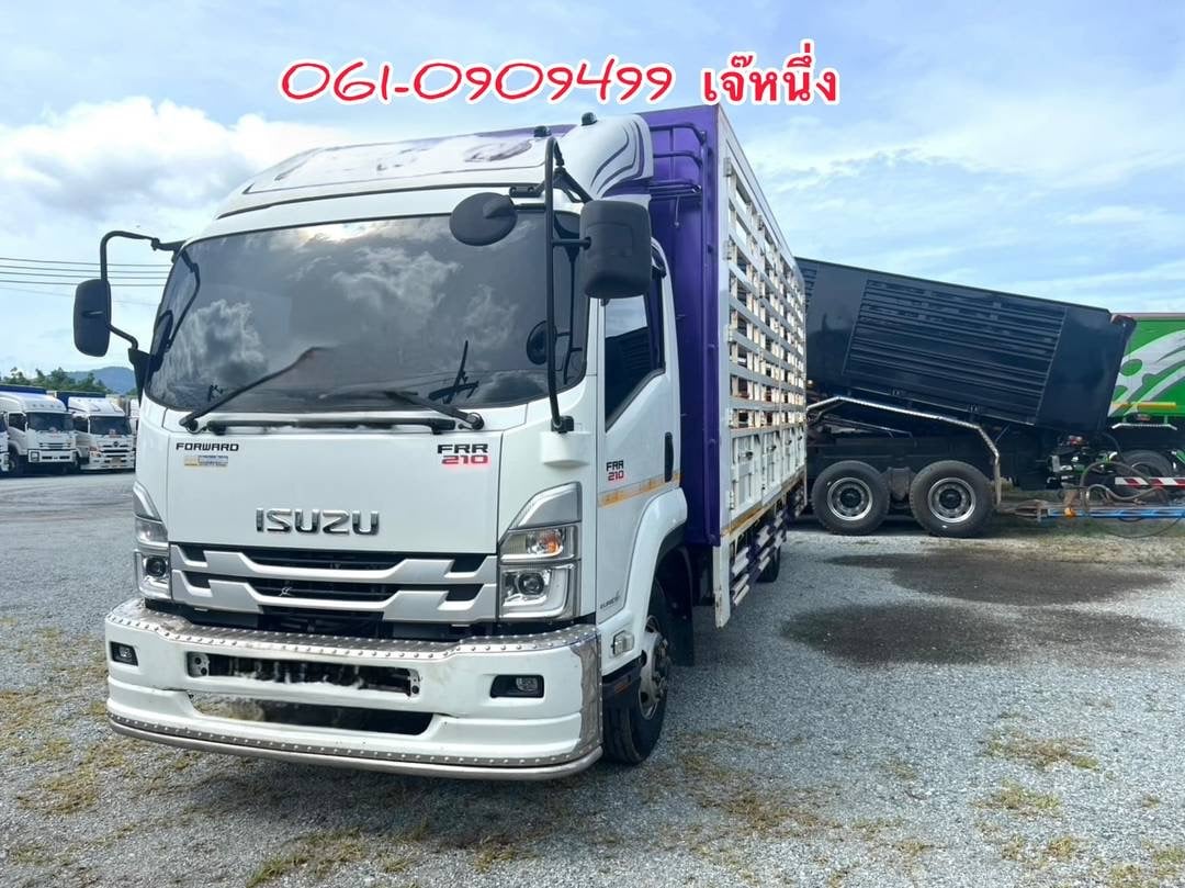 หกล้อคอก Isuzu Frr 210 แรงม้า ปี 2565 (1694)