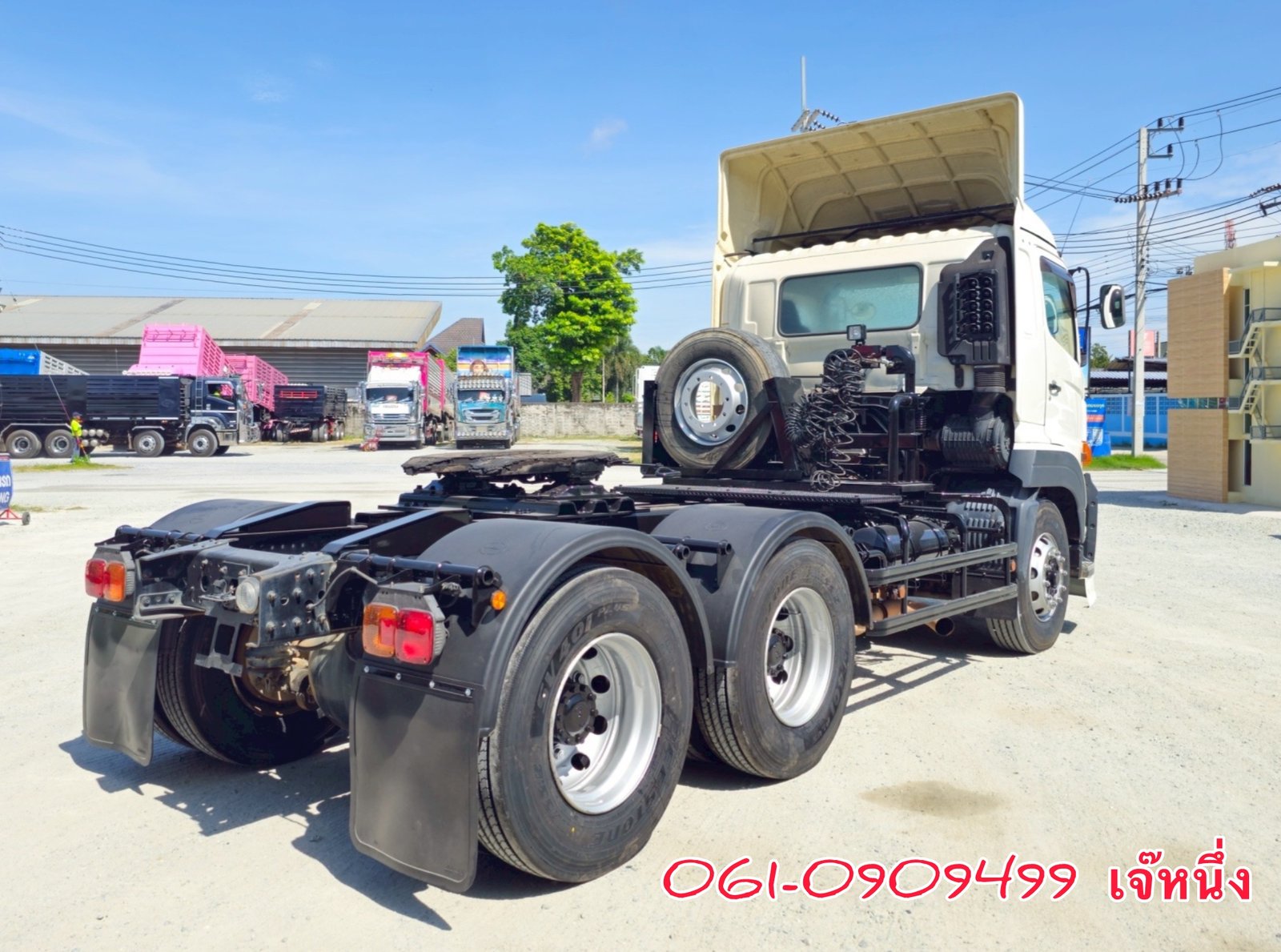 สิบล้อหัวลาก Hino Victor 344 แรงม้า ปี 2562 (1609) สิบล้อหัวลาก Hino Victor 344 แรงม้า ปี 2562 (1609)