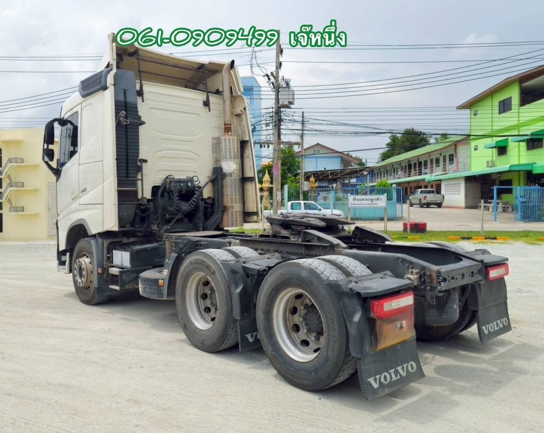 สิบล้อหัวลาก Volvo FH 440 แรงม้า ปี 2561 (4393) สิบล้อหัวลาก Volvo FH 440 แรงม้า ปี 2561 (4393)