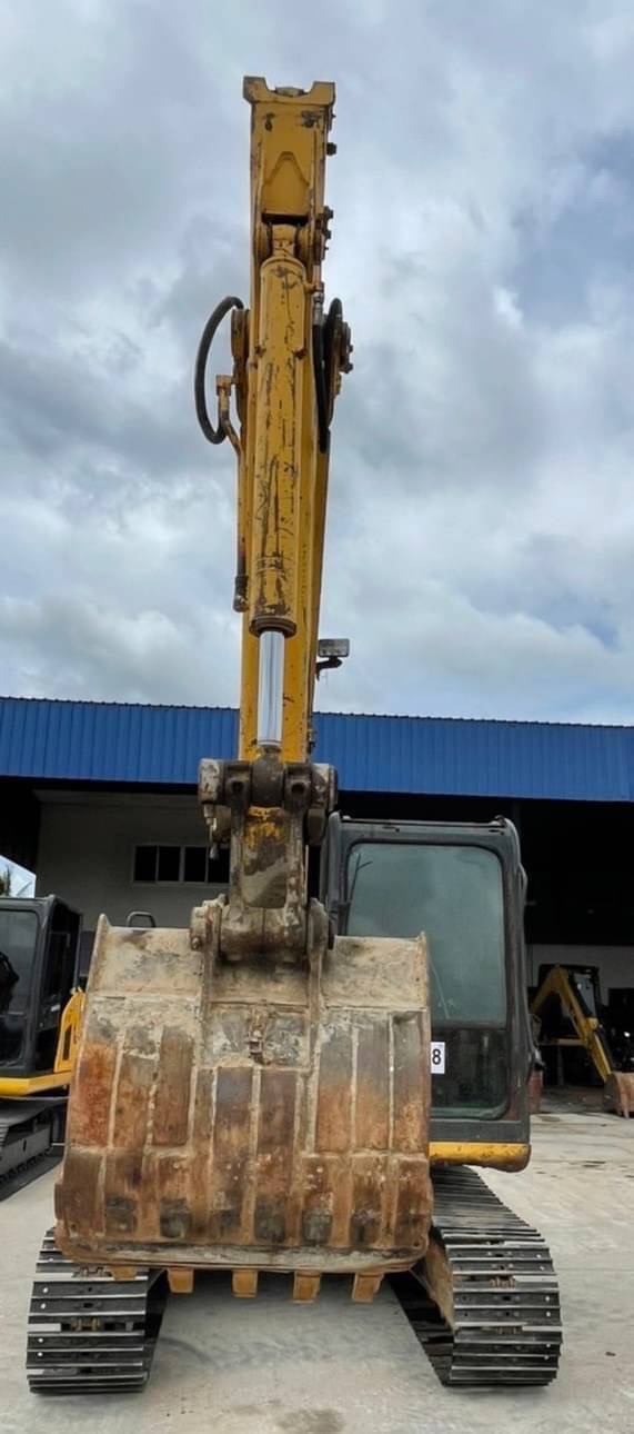 แบคโฮนำเข้ามา ยังไม่เคยใช้งานในไทย 635,000 บาท KOMATSU
