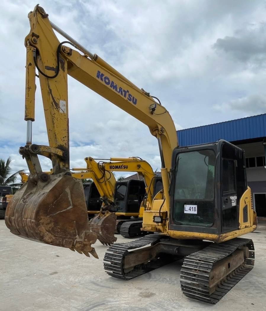 แบคโฮนำเข้ามา ยังไม่เคยใช้งานในไทย 635,000 บาท KOMATSU