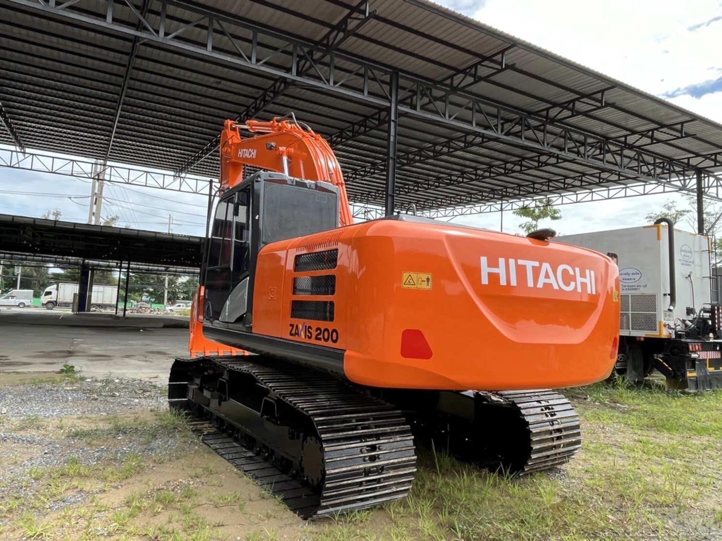 เดิม ๆ เจ้าของขับเอง 1,490,000 บาท HITACHI ZX200-5G