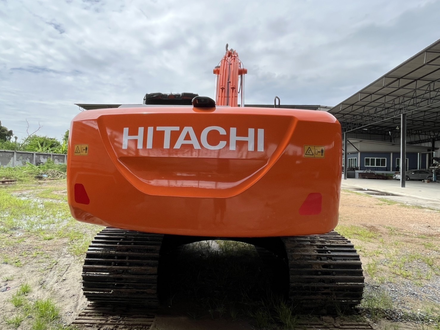 เดิม ๆ เจ้าของขับเอง 1,490,000 บาท HITACHI ZX200-5G