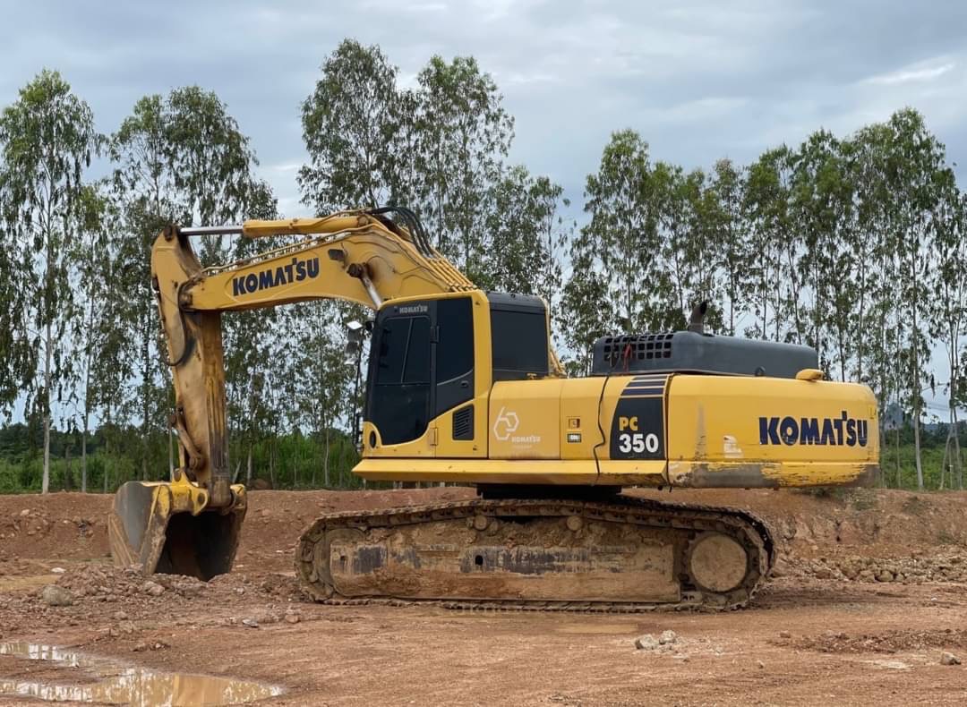 KOMATSU PC350-8 MO กล้องหลัง จอเหลือง ทำงาน 13,494 ชั่วโมง แท้ ๆ มือเดียวจาก ศูนย์ KOMATSU PC350-8 MO กล้องหลัง จอเหลือง ทำงาน 13,494 ชั่วโมง แท้ ๆ มือเดียวจาก ศูนย์