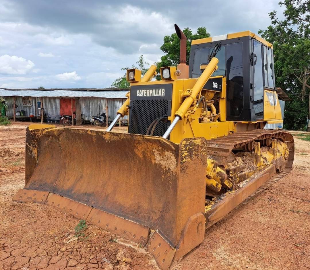น้อง ๆ ป้ายแดง 1,690,000 บาท CATERPILLAR D6G2 XL น้อง ๆ ป้ายแดง 1,690,000 บาท CATERPILLAR D6G2 XL
