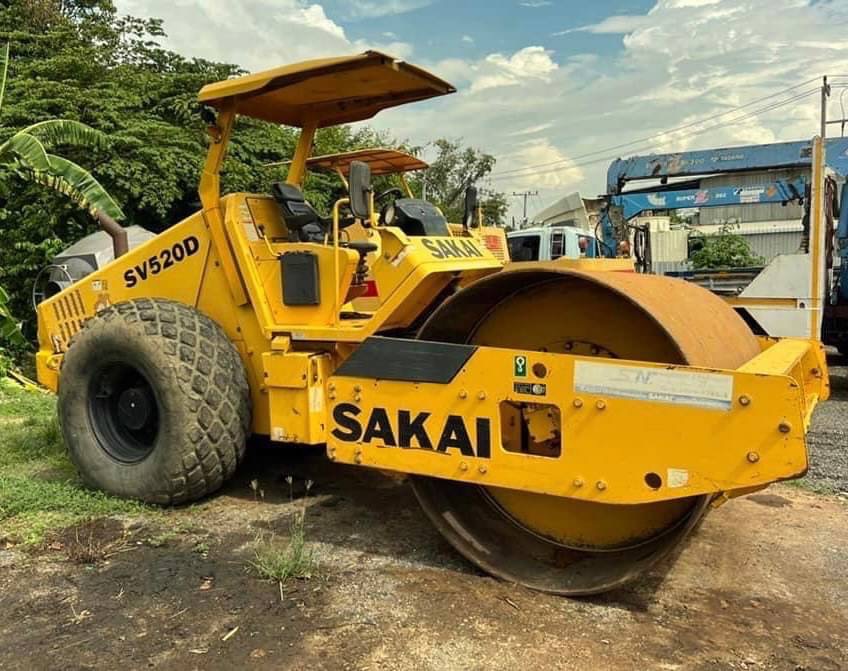 รถบด 10 ตัน 2 เพลา 6,209 ชั่วโมง  1,450,000 บาท SAKAI