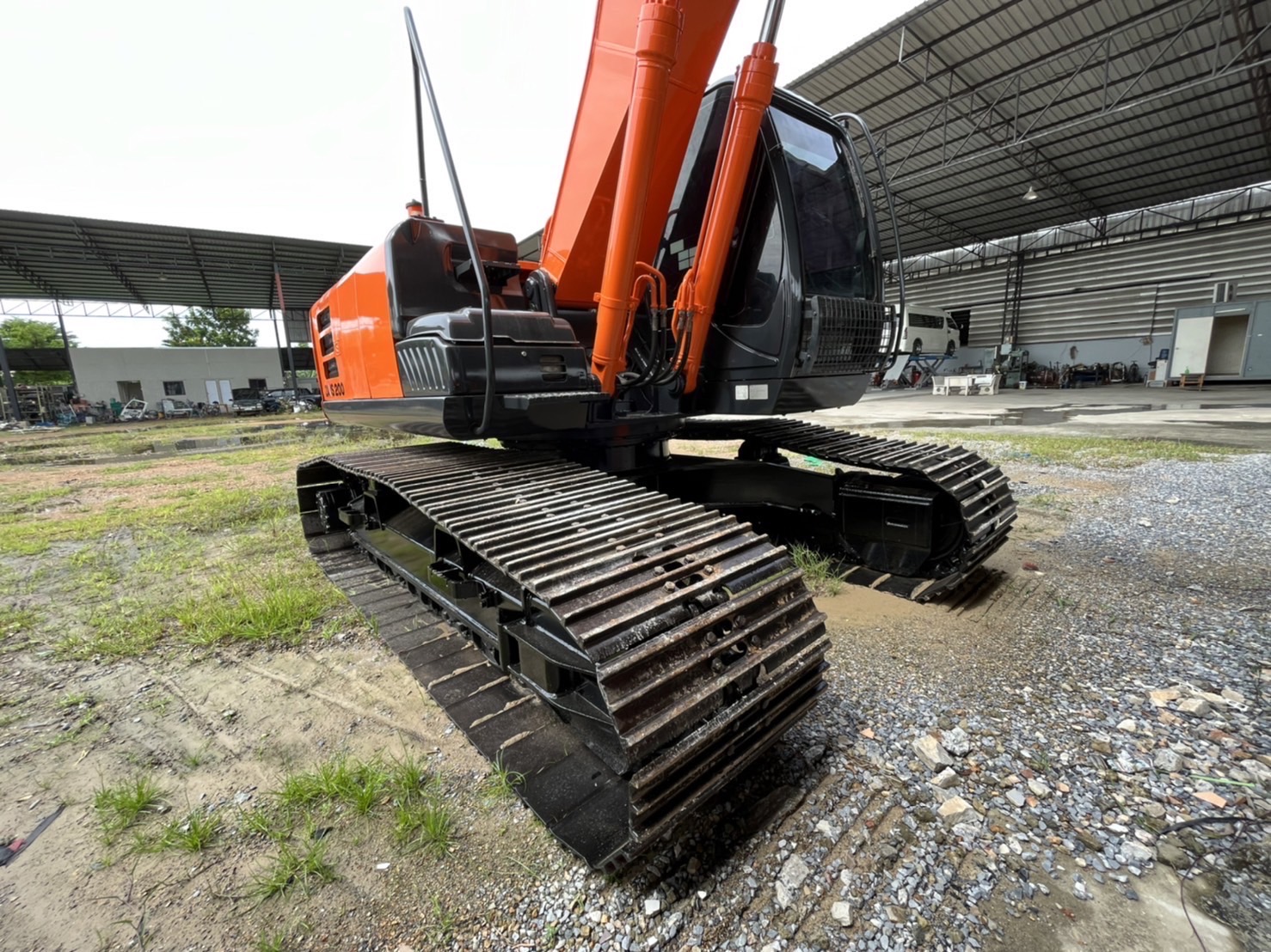เดิม ๆ เจ้าของขับเอง 1,490,000 บาท HITACHI ZX200-5G