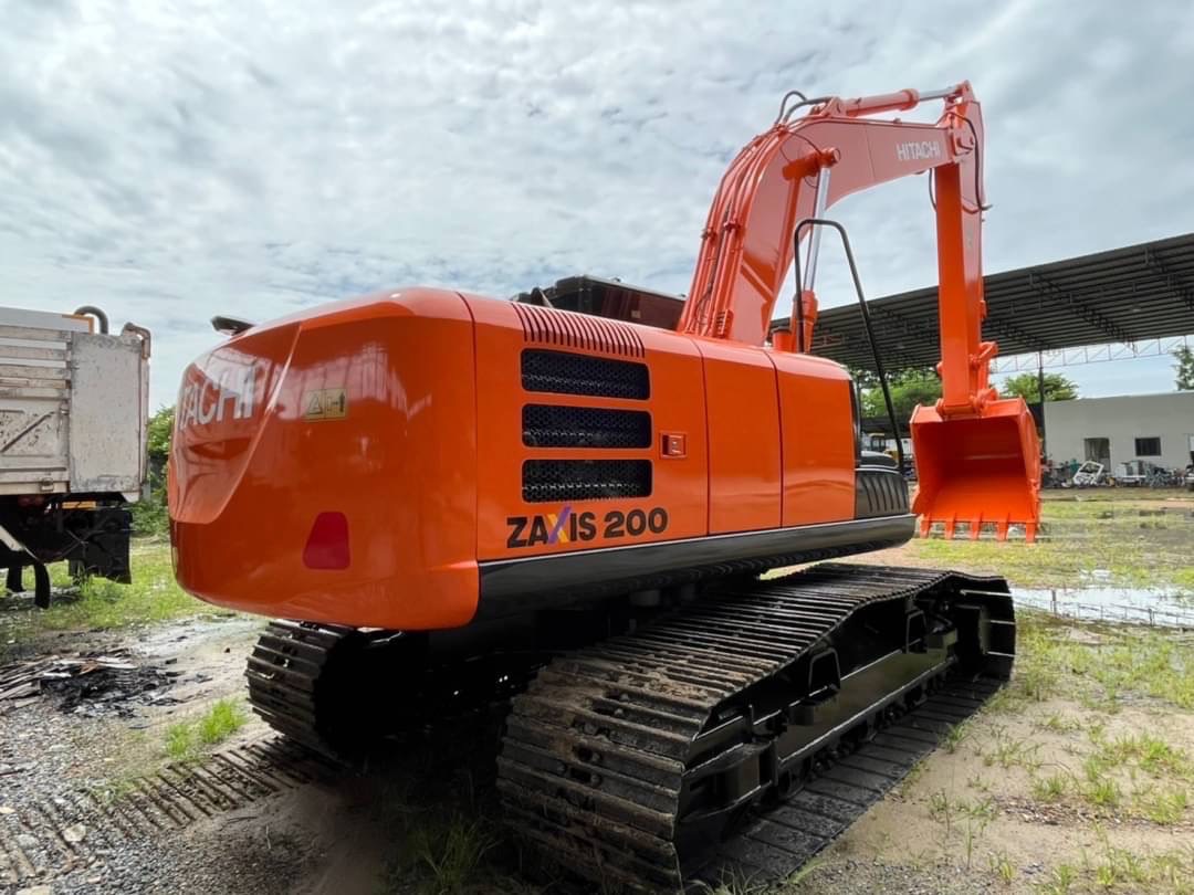 เดิม ๆ เจ้าของขับเอง 1,490,000 บาท HITACHI ZX200-5G
