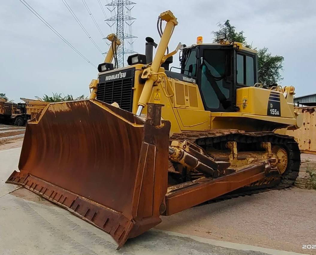 ใหญ่ ๆ ใหม่ ๆ สภาพป้ายแดง KOMATSU ใหญ่ ๆ ใหม่ ๆ สภาพป้ายแดง KOMATSU