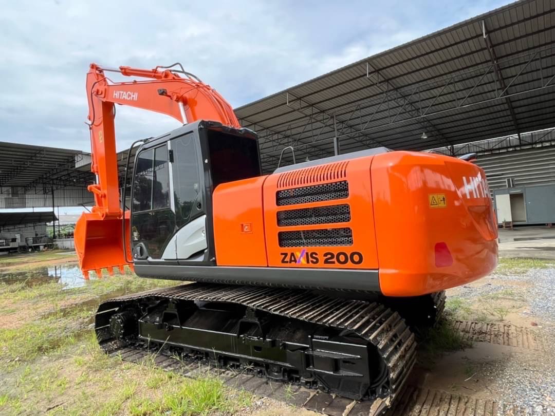 เดิม ๆ เจ้าของขับเอง 1,490,000 บาท HITACHI ZX200-5G