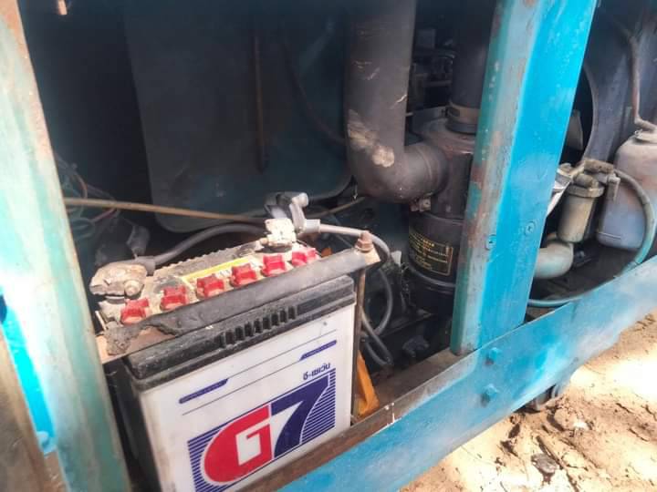 เครื่องเชื่อมสนาม