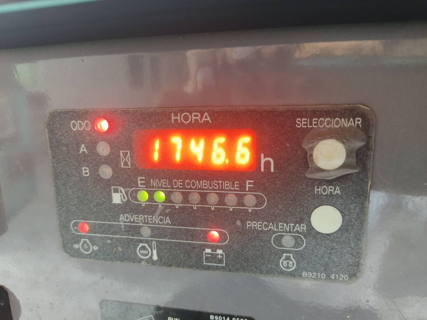 เครื่องปั่นไฟ 25kva DENYO DCA-25ESK ชั่วโมง: 1,746