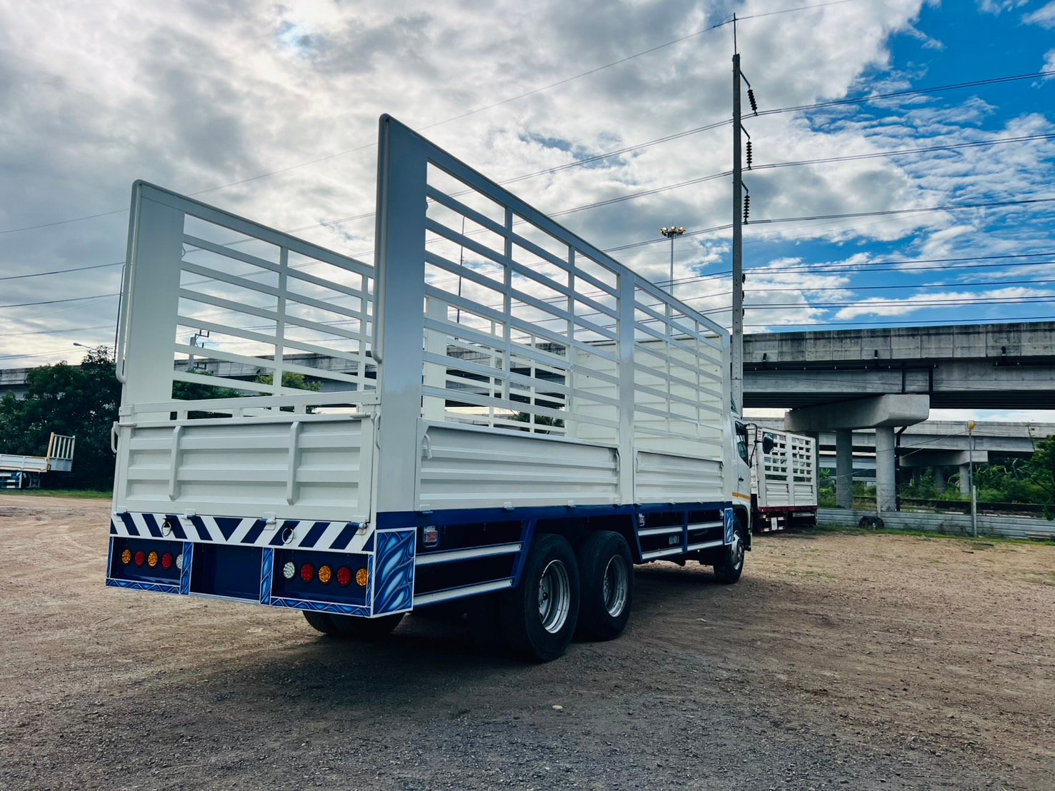 HINO FL9J ปี56 HINO FL9J ปี56