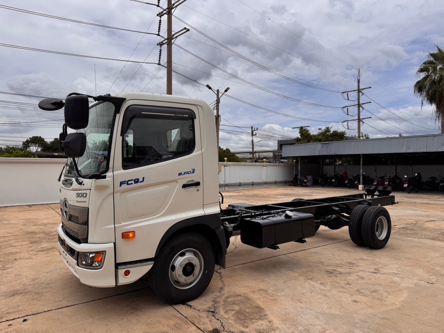 ขายเฉพาะหัวห้างป้ายเเดงราคาถูก Hino fc9j