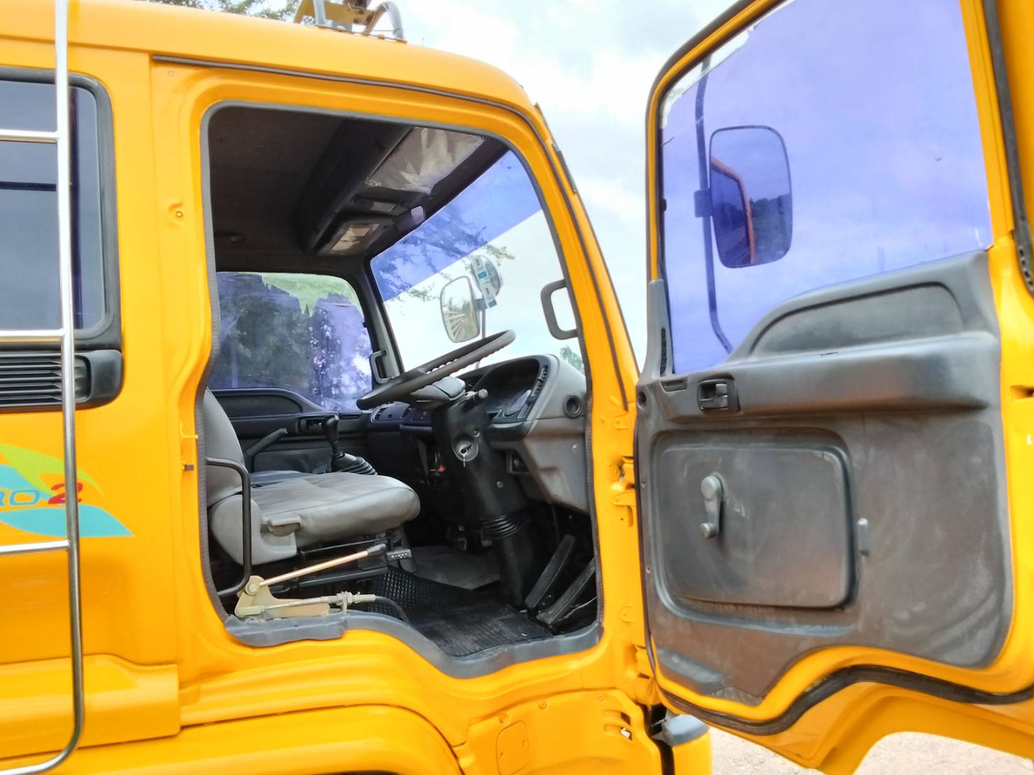 รถขยะ ISUZU 6ล้อ เดก้า200แรง ยูโร2 ปี48 #1