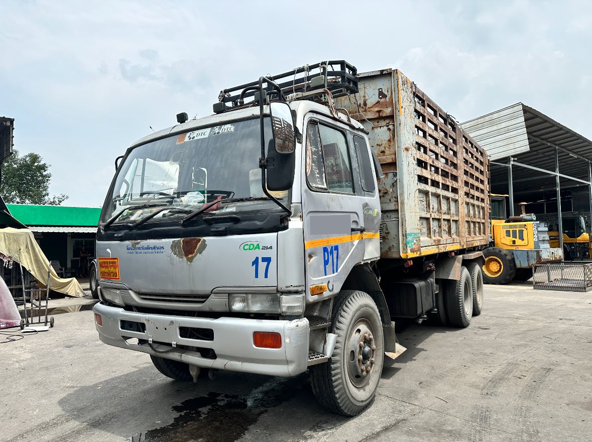 Nissan UD 260 ปี 2548 สองเพลา พ่วงแม่ลูก พร้อมใช้งาน ตามสะภาพ