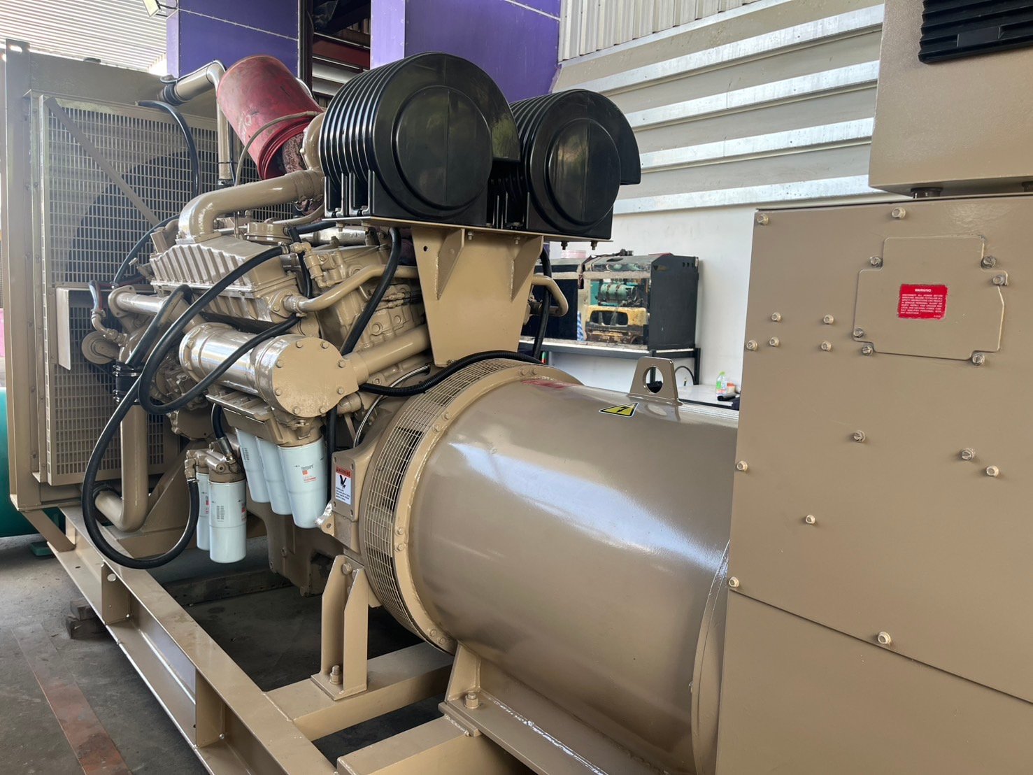 ขายเครื่องปั่นไฟคัมมิ่นส์ VTA28-G5 ขนาด625Kva มือสอง
