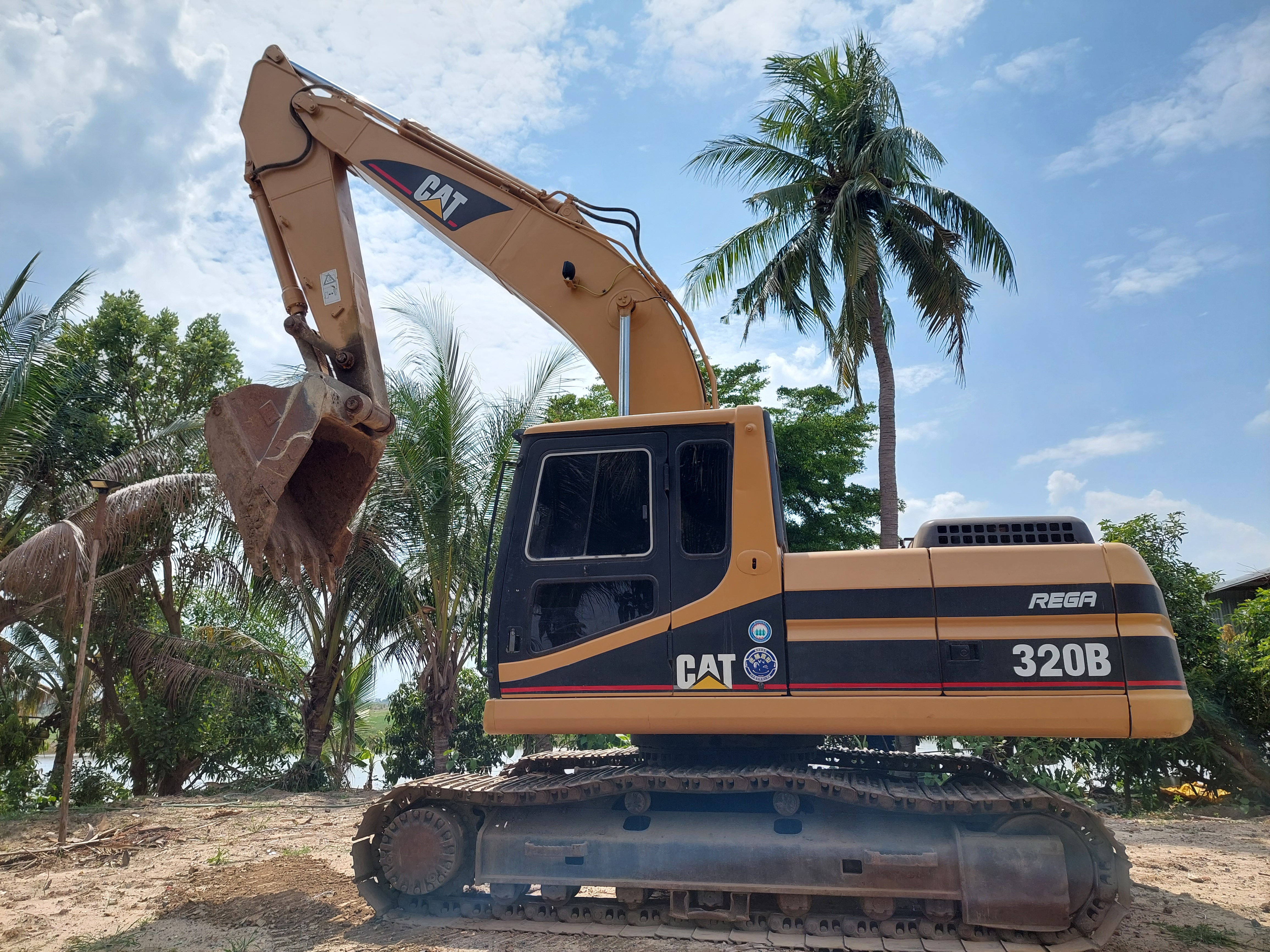 ขายCAT 320B