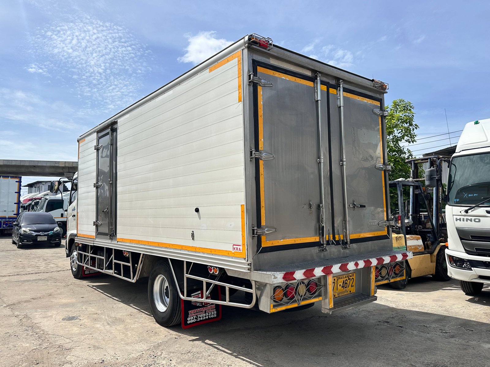 6ล้อ HINO FC9J 175แรงปี2560 อุณหภูมิ ยาว5.46 เมตร 6ล้อ HINO FC9J 175แรงปี2560 อุณหภูมิ ยาว5.46 เมตร
