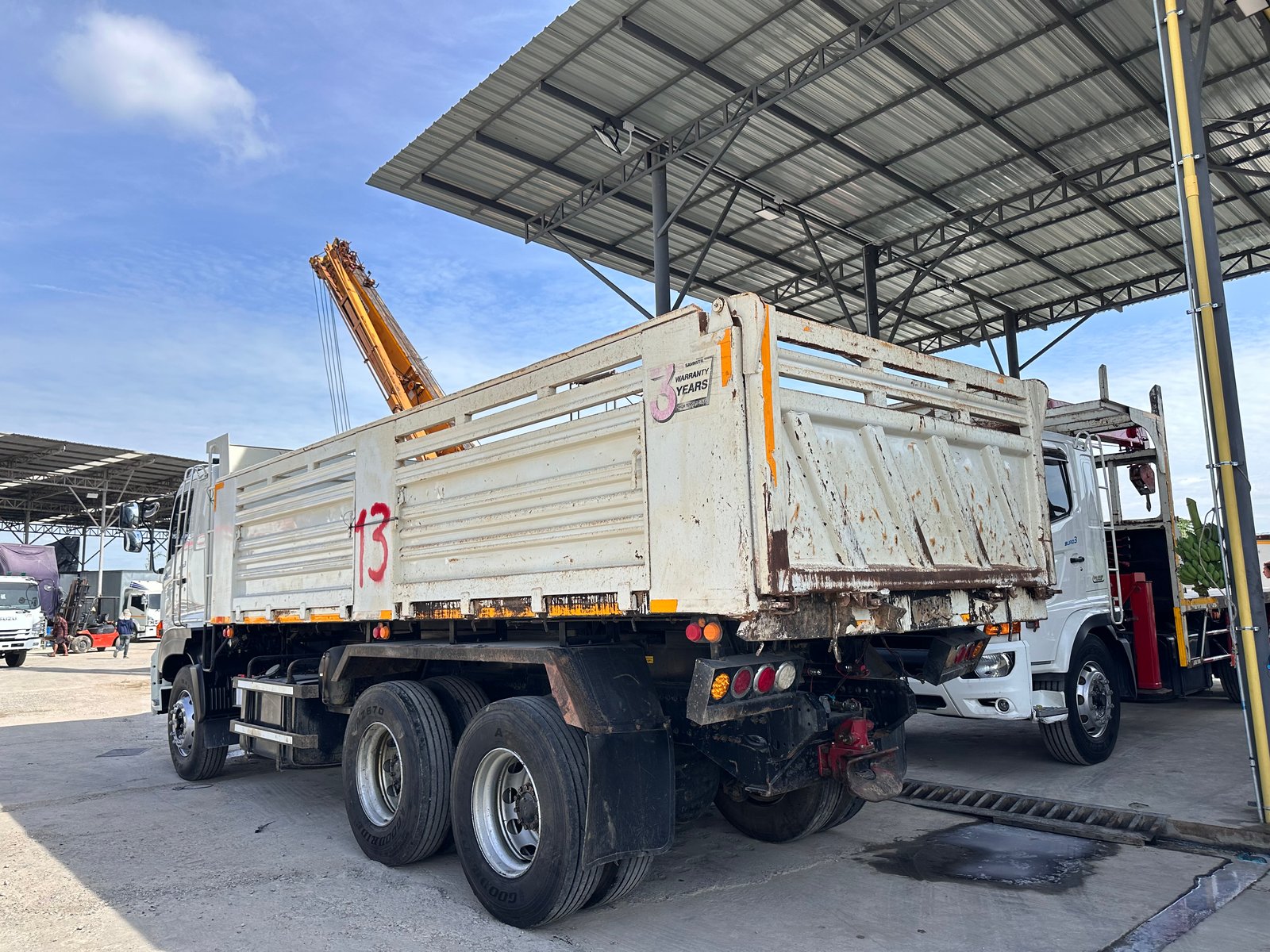 รถดั้มพ์ HINO VICTOR 344แรงปี2565รถพร้อมใช้งาน รถดั้มพ์ HINO VICTOR 344แรงปี2565รถพร้อมใช้งาน