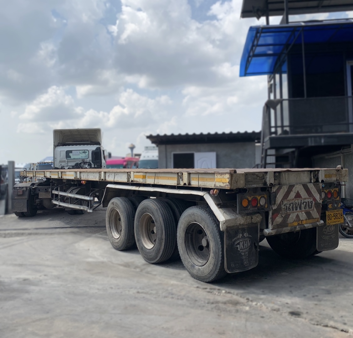 หางพื้นเรียบ3เพลา สามิตร 
ปี55 ยาว 12.5 เมตร
พร้อมทวีตล็อก 8 ตัว หางพื้นเรียบ3เพลา สามิตร 
ปี55 ยาว 12.5 เมตร
พร้อมทวีตล็อก 8 ตัว